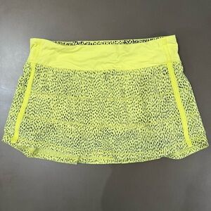 Lululemon Yellow & Black Athletic Skirt with Shorts Underneath - Size 8 Reg